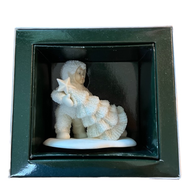 Snowbabies “ I’ll put up the tree” Dept 56 figurine - Picture 5 of 6